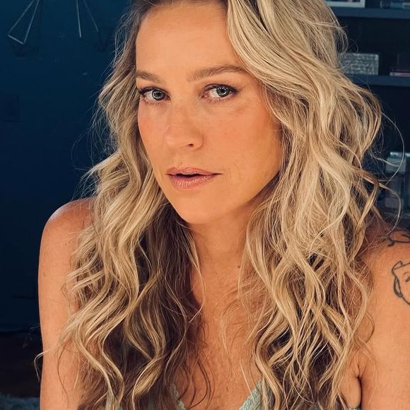 Envolvida em polêmicas recentes ao ser processada por Neymar, Luana Piovani revelou nesta sexta-feira (13), que irá raspar a cabeça