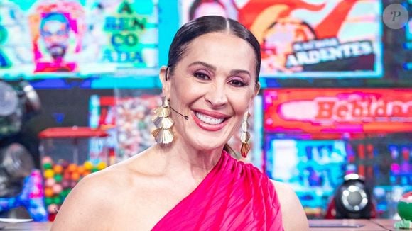 Atualmente, aos 59 anos, a atriz de novelas da Globo revelou que foi fichada e presa na Argentina, e, por um motivo que merece atenção até hoje: o preconceito contra os gays.