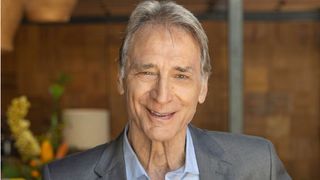 Há 26 anos, Herson Capri, hoje aos 74, lutou contra o câncer e mudou radicalmente de vida após deixar vício: 'Poderia ter ido embora'