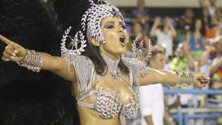 Anitta negocia posto de rainha de bateria da Mocidade para o Carnaval 2027; saiba qual deve ser o destino de Fabíola de Andrade