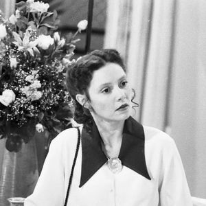 Andrezza (Thaís de Campos) terá um filho de Tonho (Jorge Pontual)