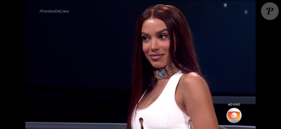 Anitta roubou a cena no primeiro episódio da nova temporada do "Estrelas da Casa" com seu jeito espontâneo e sem papas na língua