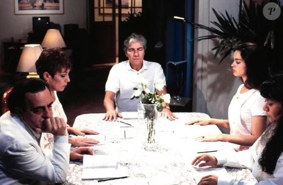 Novela 'A Viagem': duas jovens atentaram contra a própria vida em 1994 supostamente influenciadas pela novela da Globo