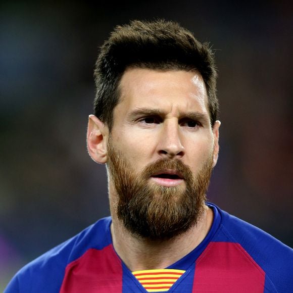 Otoplastia é feita para corrigir as orelhas de abano, mas nunca foi confirmada por Lionel Messi