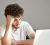 A fronteira entre a vida real e a online vem se tornando cada vez mais tênue, alimentando debates entre especialistas