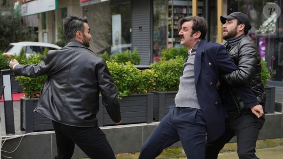 Atilla revela lado cruel na novela 'Coração de Mãe'