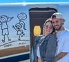 Neste sábado (31), a colunista Fábia Oliveira publicou um vídeo dizendo que Virgínia Fonseca mandou remover o desenho da família com Zé Felipe do jatinho
