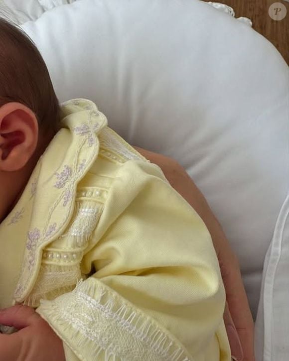 Luan Santana e Jade Magalhães nunca mostraram o rostinho da filha, Serena