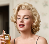 Lançado em 1921, o Chanel N° 5 era um dos perfumes favoritos de Marilyn Monroe, que teria 100 anos hoje; veja 3 opções nacionais similares que cabem no seu bolso para usar neste inverno
