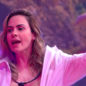 No 'BBB 26', Ana Paula chama atenção em tudo que usa e faz
