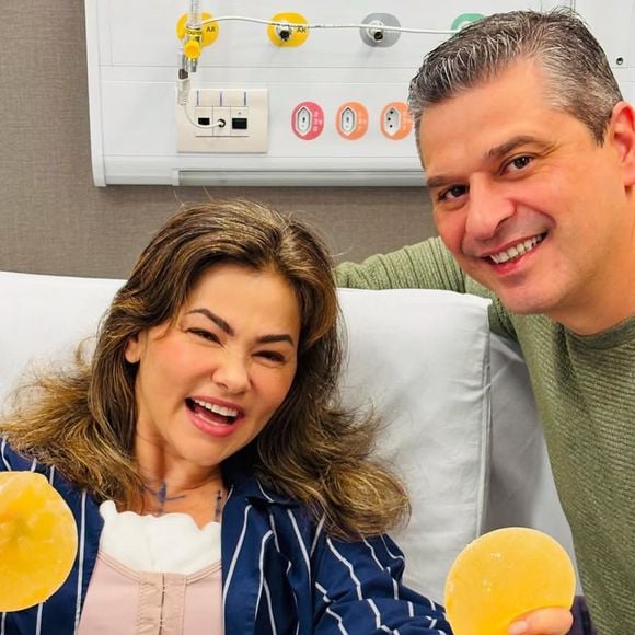 Em suas redes sociais, a atriz comemorou a retirada e citou Deus em um texto de agradecimento