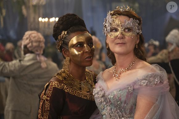 'Bridgerton' é baseada diretamente na saga de romances da autora Julia Quinn