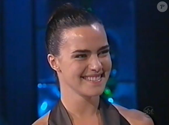 Ana Paula Arósio visitou Silvio Santos para receber seu Troféu Imprensa e viu o apresentador cometer uma gafe ao lhe entregar a estatueta: 'esse é um dos poucos que você vai ganhar'