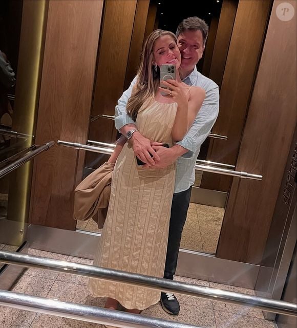 O estilo também é o ponto alto do casal de jornalistas