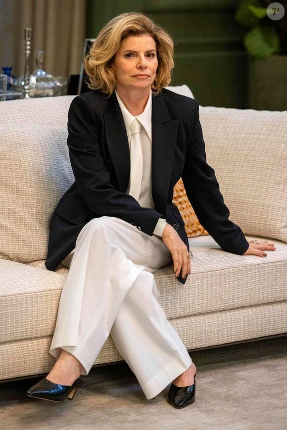 Novela 'Vale Tudo': Odete Roitman (Debora Bloch) é vilã tóxica e narcisista