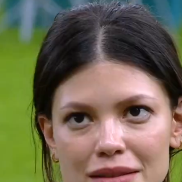 Vitória Strada falou no 'BBB 25' que já estava há uma semana sem conseguir evacuar.