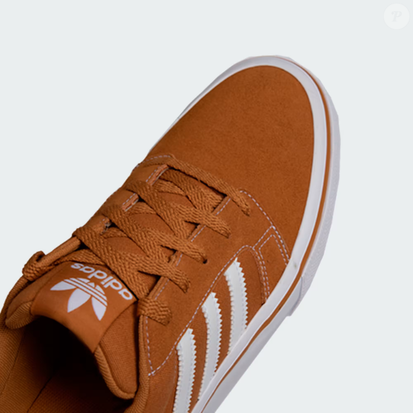 O retorno de um clássico polêmico: amados por uns, odiados por outros, os tênis dos anos 2010 reaparecem repaginados e mais fáceis de usar no dia a dia