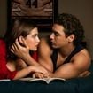 Não sou adolescente, mas essas três séries sobre romances universitários me deixaram viciada como se eu fosse