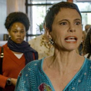 Cena icônica de 'Vale Tudo' com maionese envenenada foi ao ar dia 12 de agosto na novela das nove