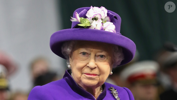 Não existem fotos da Rainha Elizabeth II grávida.
