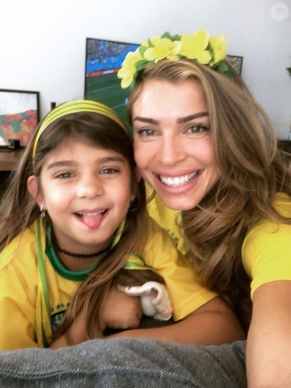 Para celebrar o aniversário de Sofia, Grazi Massafera homenageou a filha com um carrossel de fotos e vídeos no Instagram