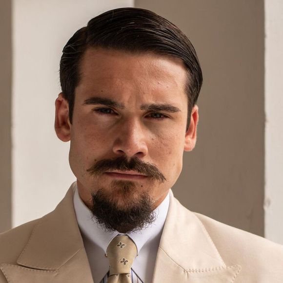 Nicolas Prattes viverá o vilão Mirinho em 'A Nobreza do Amor', nova novela das seis que estreia em 16 de março