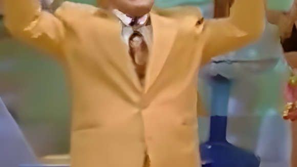 Nasceu na Suíça em 1957 e ninguém sabia: a música que fez fortuna de Gugu Liberato aumentar na década de 90 e hoje já tem 1,6 bilhões de views no Youtube