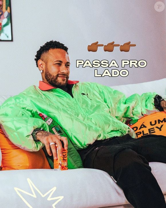 A Pley by Ney é uma linha de bebidas mistas com água de coco desenvolvida pelo jogador Neymar Jr. em parceria com a fabricante Tial, de propriedade da Tropical Indústria de Alimentos S/A