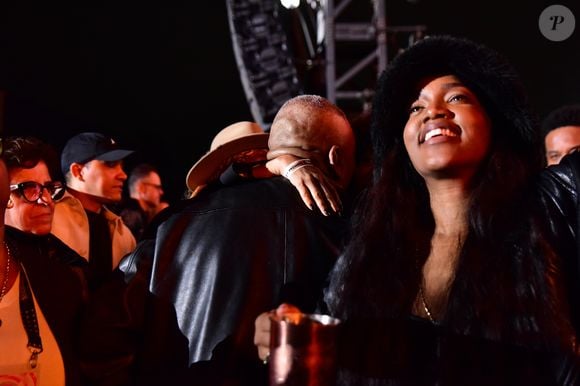 Mais uma vez, Yuri Lima não estava com Iza no The Town aumentando as suspeitas de que o relacionamento chegou ao fim