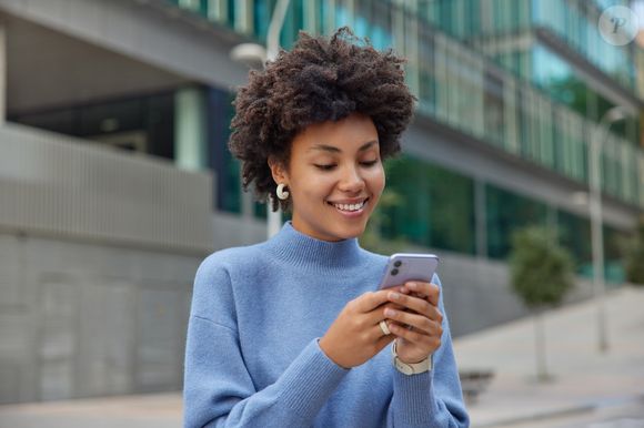 Psicólogos alertam que o uso excessivo de celular não significa vício.