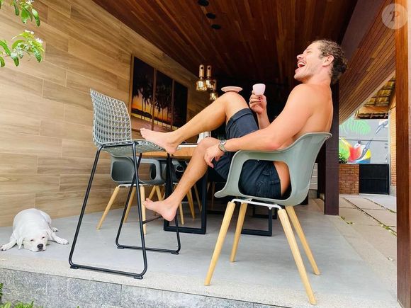 José Loreto fez uma reforma de anos em sua mansão até chegar ao que desejava