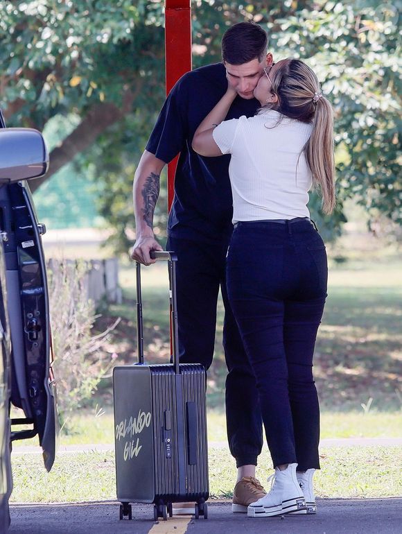 O relato de Melissa Ávalos emocionou torcedores ao revelar que Orlando Gill abriu mão de chuteiras, roupas e até lembranças da seleção paraguaia para cuidar do filho, Lautaro Daniel