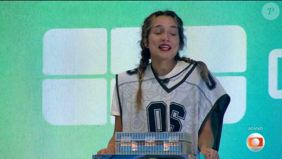 "Na hora que ganhei o Líder, eu escutei um: 'Nossa'", confessou Samira em conversa com Milena