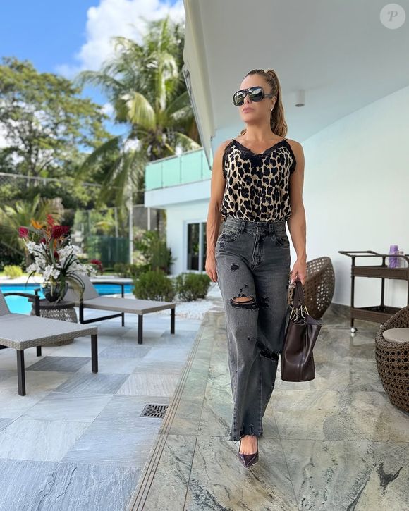 Poliana Rocha cobra R$ 70 mil para colocar a marca em seu feed no Instagram, de acordo com o jornal Extra