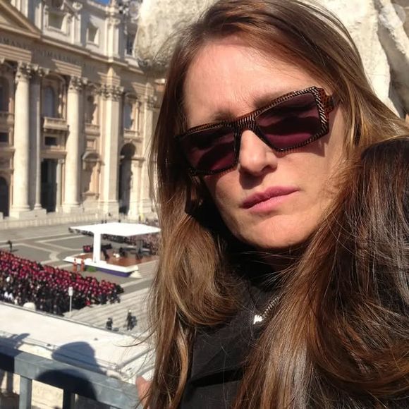 Ilze Scamparini ainda não é casada, mas não descarta planos de oficializar a relação no futuro