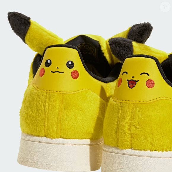 O sucesso de Pokémon está ligado, entre outros fatores, à diversão de capturar e treinar as criaturas como uma coleção e às possibilidades de troca e competição entre jogadores