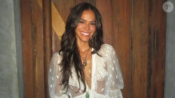 Pessoas verdadeiramente ricas pensam no que sobra depois que as despesas, os impostos e as obrigações são contabilizados.