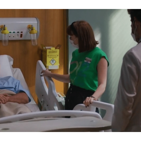 Novela ‘Vale Tudo’: a personagem Solange Duprat apareceu sem a barriga de gestação no capítulo desta quinta-feira (25)