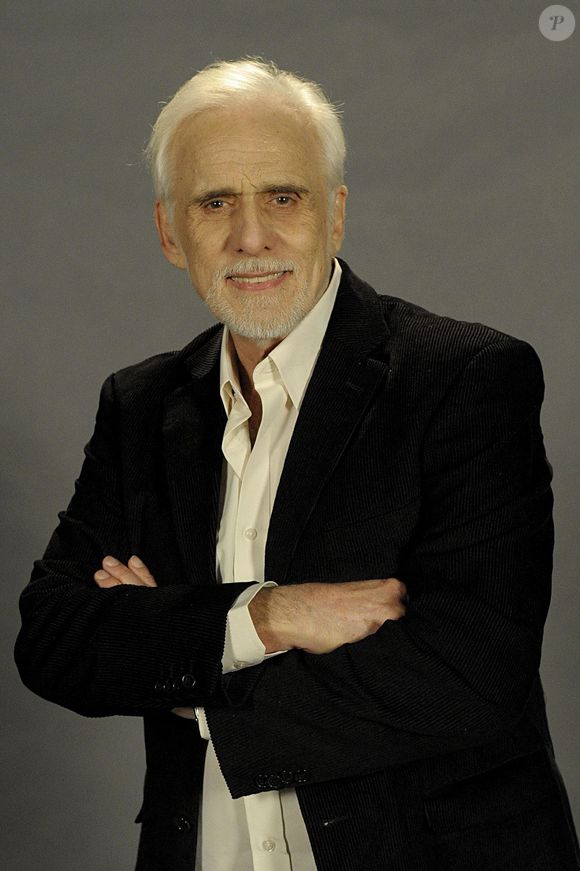 Francisco Cuoco se afastou da novela 'Deus nos Acuda' após internação, seguida de operação, no começo de 1993