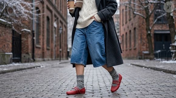 Das passarelas do streetwear para o dia a dia: a sapatilha vermelha da Melissa mostra que o clássico pode, sim, ganhar uma versão cheia de atitude