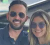 Ao relembrar o caso, Rauriceia Martins da Costa voltou a descrever o episódio que, segundo a Justiça, resultou na condenação de William Gusmão, irmão de Virgínia. De acordo com o Portal LeoDias, ela afirmou que o abuso aconteceu durante uma festa realizada em Goiás, em abril de 2023.
