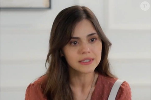 Jéssika Alves interpreta Nathalia Queiroz,  uma mulher que aceita um casamento arranjado com Sebastião Torres (Victor Sparapane) para pagar o tratamento médico da mãe.