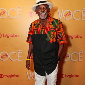 É uma verdadeira delícia acompanhar Antônio Pitanga, aos 87 anos, esbanjando lucidez e talento em uma comédia ao lado de José de Abreu.