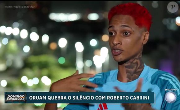 Cantor rebate rótulo de 'filho de traficante' e afirma que conquistas vieram apenas pelo trabalho musical