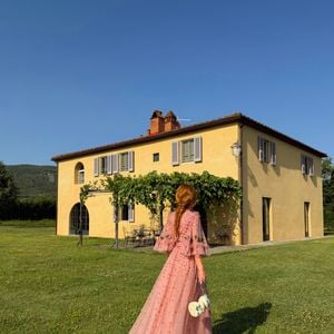 O casamento prestigiado por Marina Ruy Barbosa aconteceu na Itália