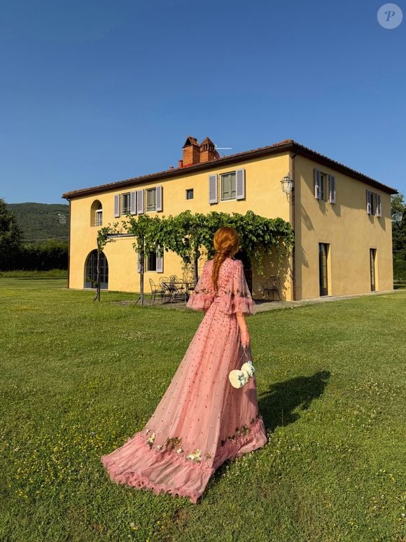 O casamento prestigiado por Marina Ruy Barbosa aconteceu na Itália