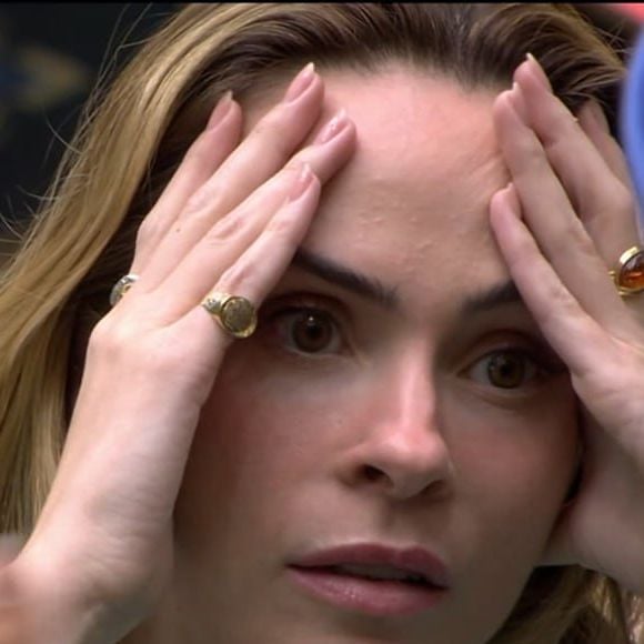 Ana Paula ficou chocada com as pautas de Aline de 10 anos atrás