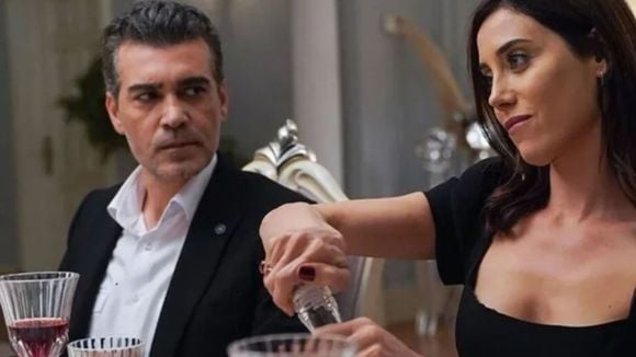Final de Volkan em 'Iludida' é prato cheio para amantes da novela turca: vingança de Asya é só o começo e marido traidor terá destino chocante