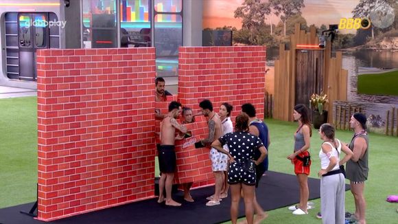 Dona Vilma passou mal enquanto cumpria o Castigo do Mosntro