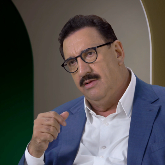 Com fortuna estimada em R$ 1 bilhão e 83 emissoras, Ratinho consegue cidadania paraguaia; entenda as vantagens fiscais possíveis